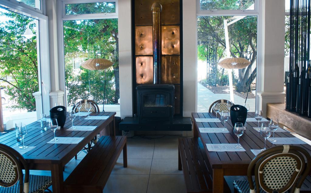 Rickety Bridge Manor House Guest House ฟรันเชิค ภายนอก รูปภาพ